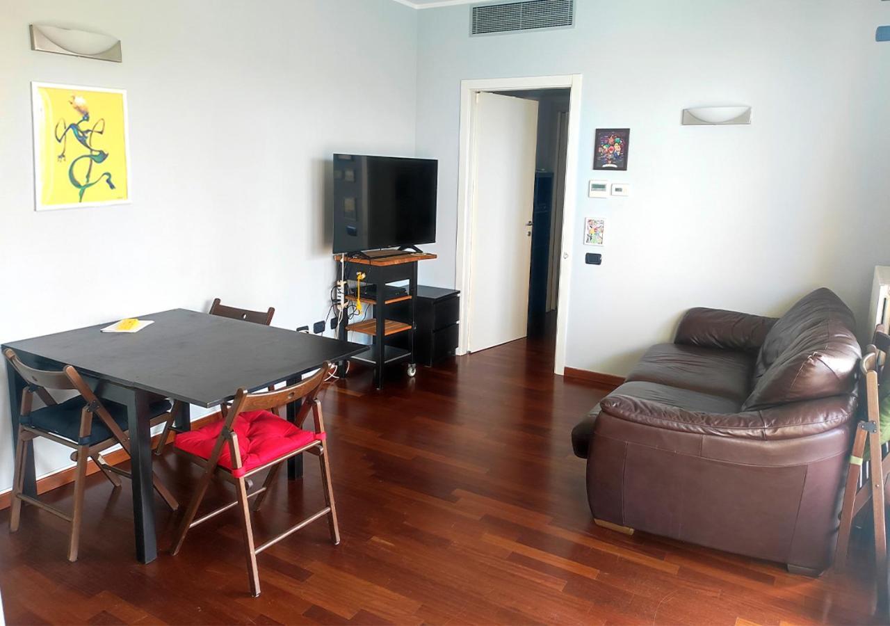 A Casa Di Luca Διαμέρισμα Μιλάνο Εξωτερικό φωτογραφία